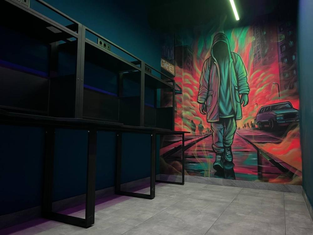 Купить стол для компьютерного клуба в стиле лофт в Минске.