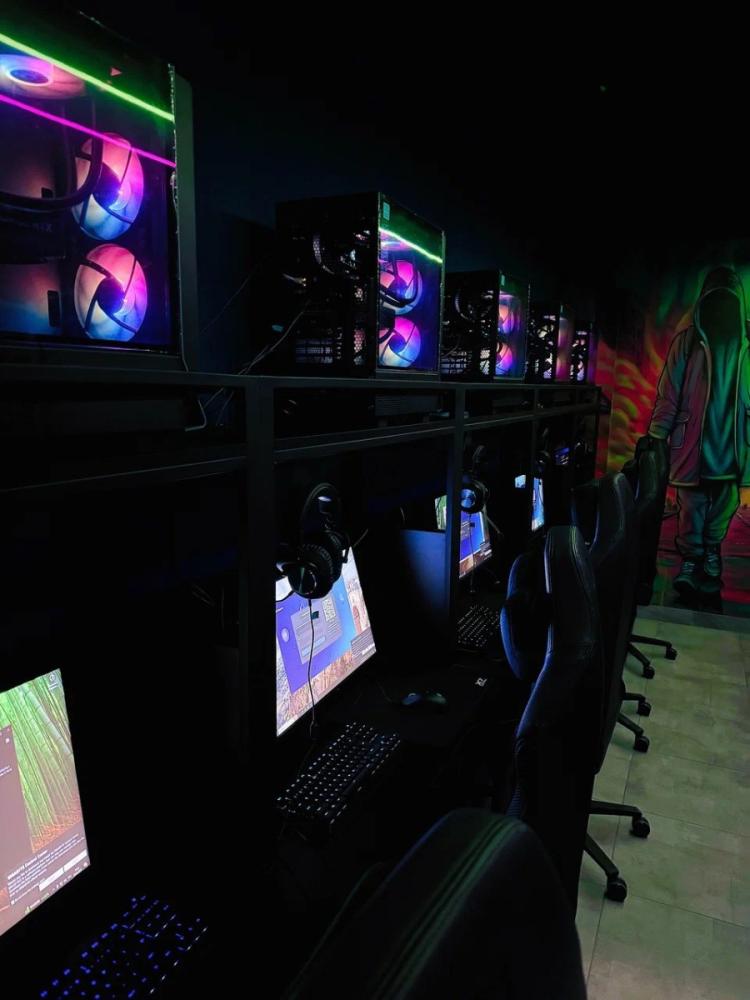 Примеры наших работ лофт мебель в интерьере.